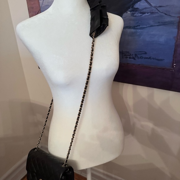 Chanel black lambskin romance mini with brushed gold hardware - Picture 14 of 16